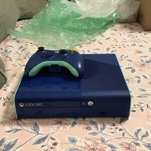 Microsoft Xbox 360 E Blue Console with Controller